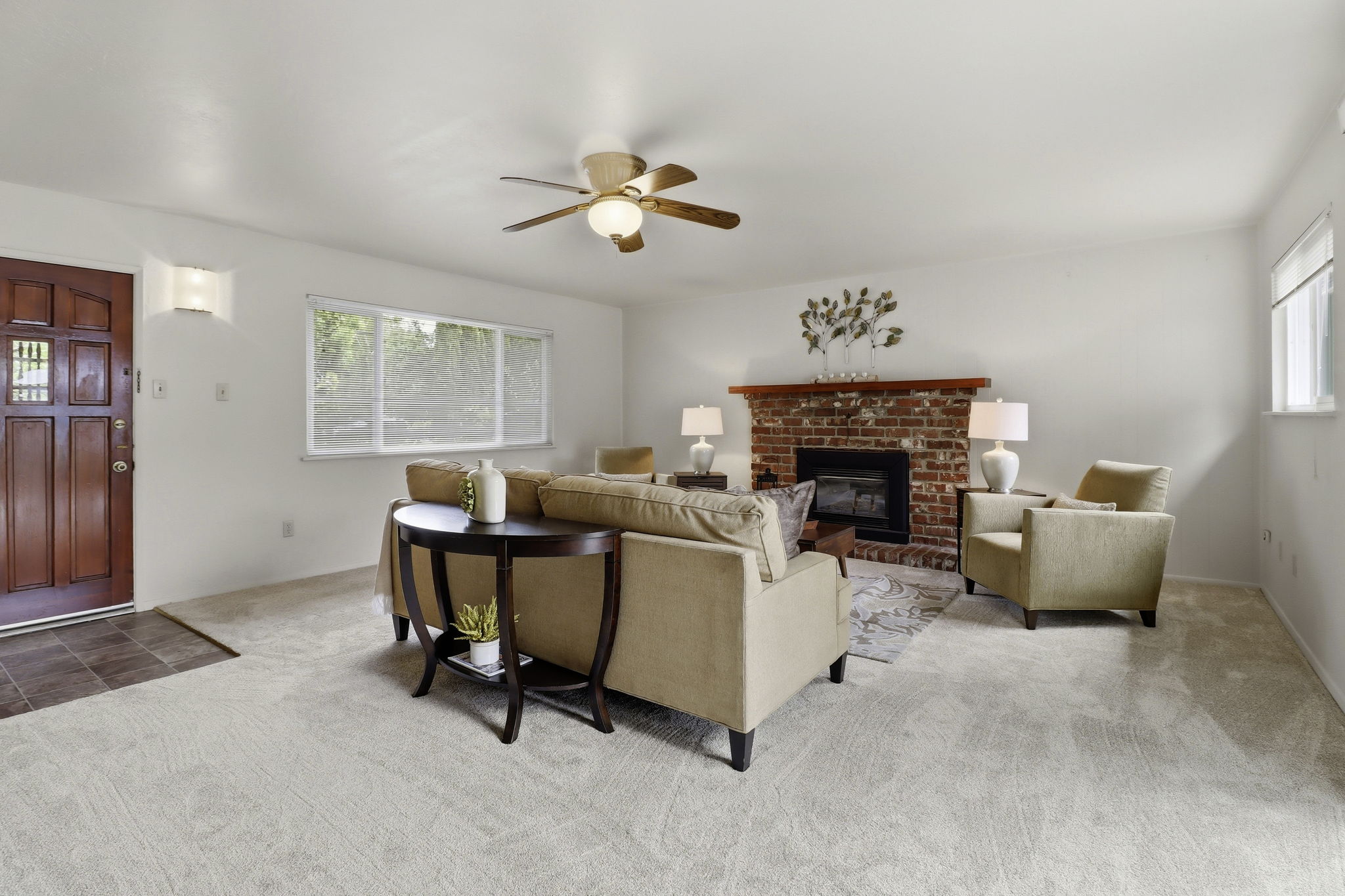 008_F8_159 Laurel Dr