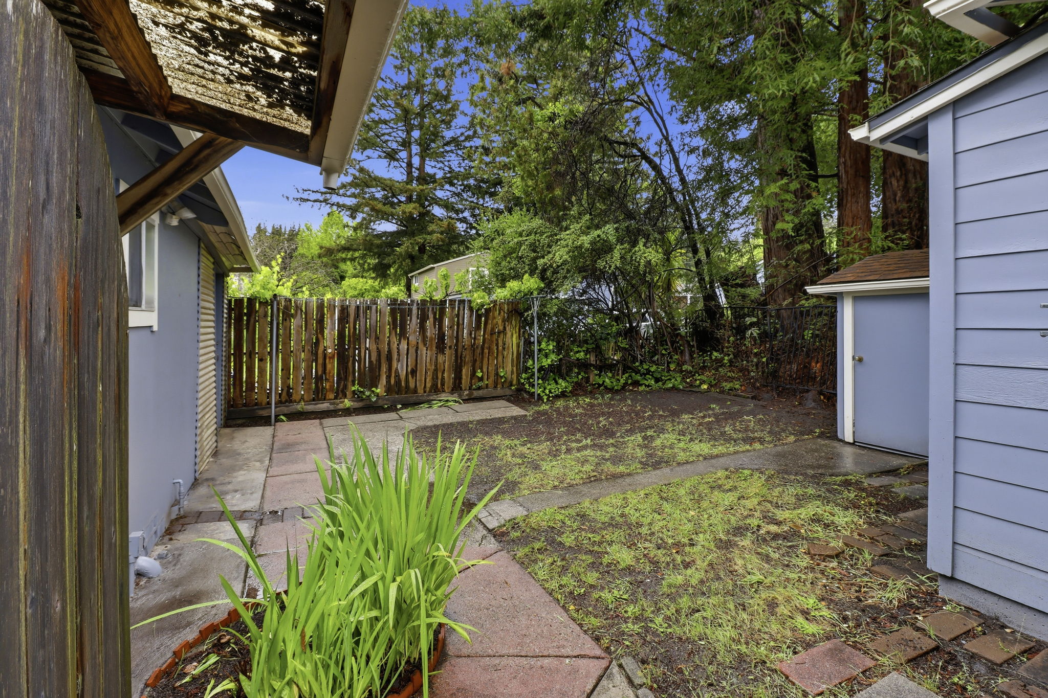 035_F8_159 Laurel Dr