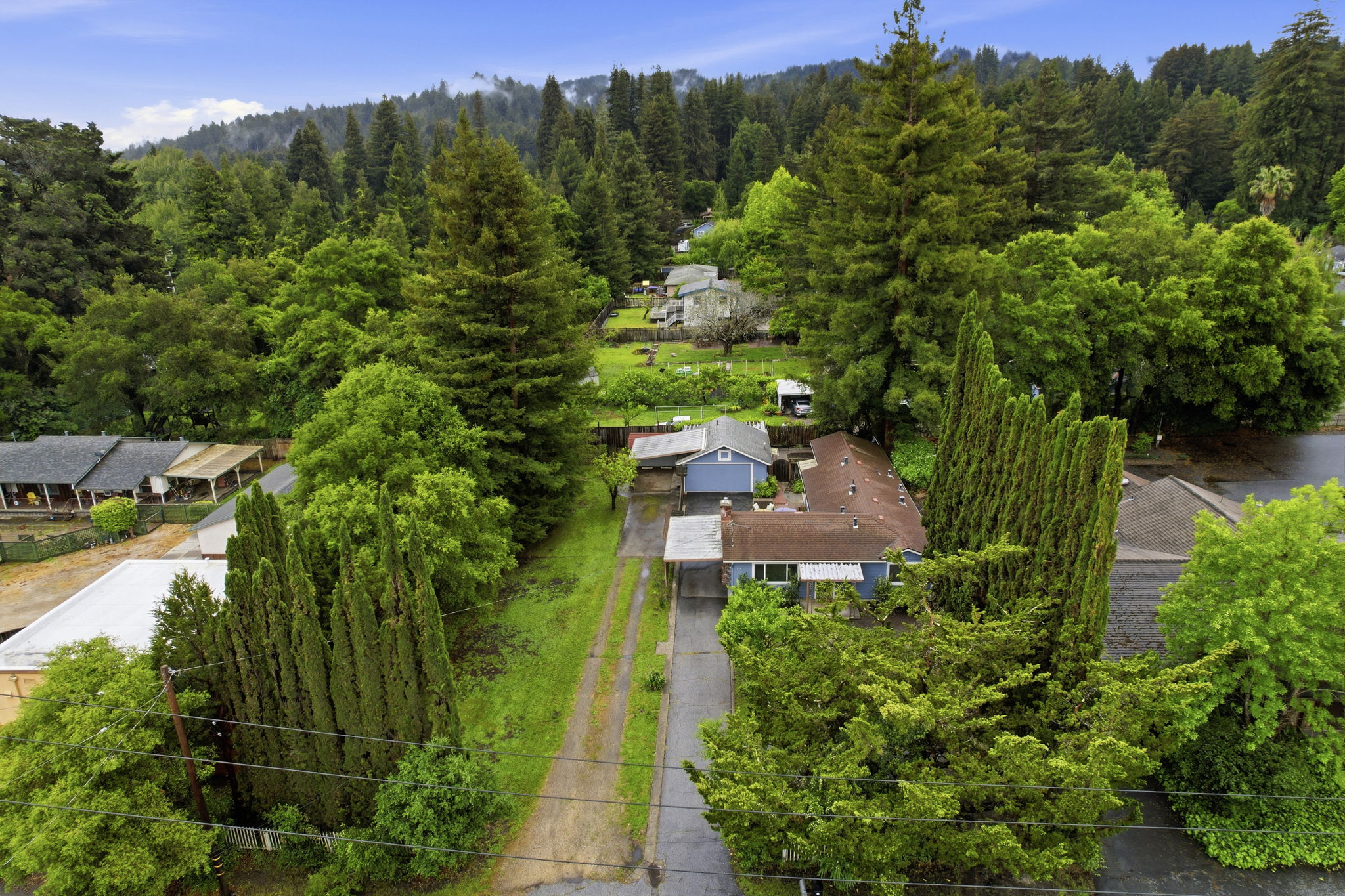 007_F8_AERIAL_159 Laurel Dr