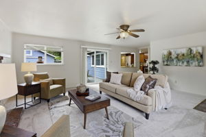 010_F8_159 Laurel Dr