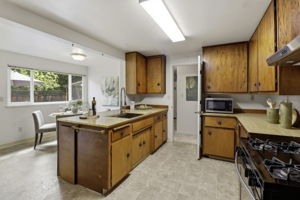 016_F8_159 Laurel Dr