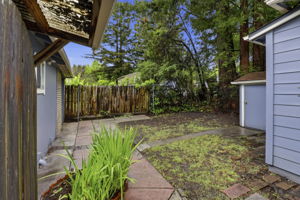 035_F8_159 Laurel Dr