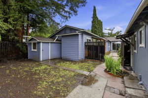 037_F8_159 Laurel Dr