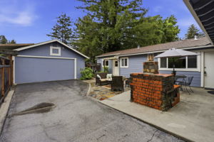 046_F8_159 Laurel Dr