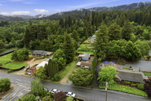 008_F8_AERIAL_159 Laurel Dr