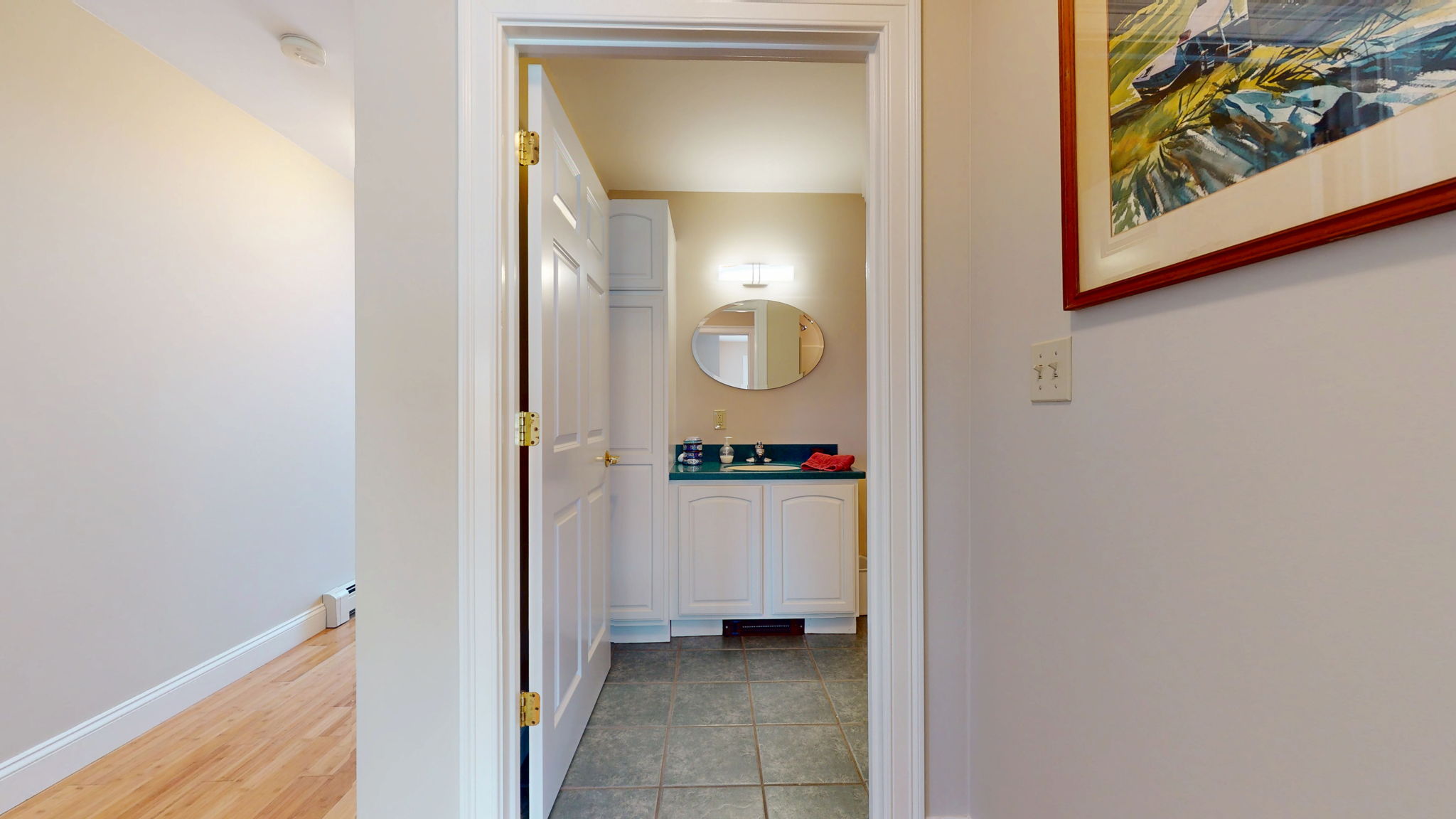 2nd bathroom