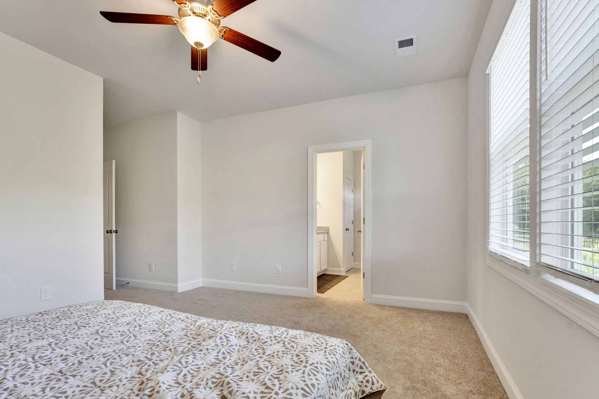159 Mayfield Crossing Ln, Greer, SC 29651, USA Photo 15