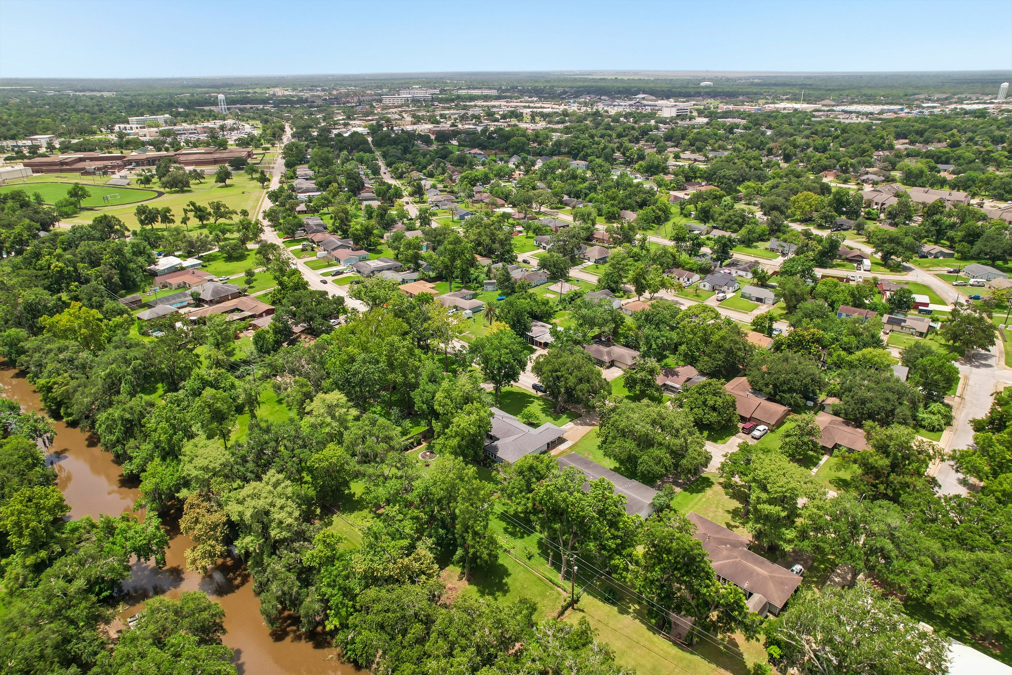 Oak Dr-S1807-035.jpg