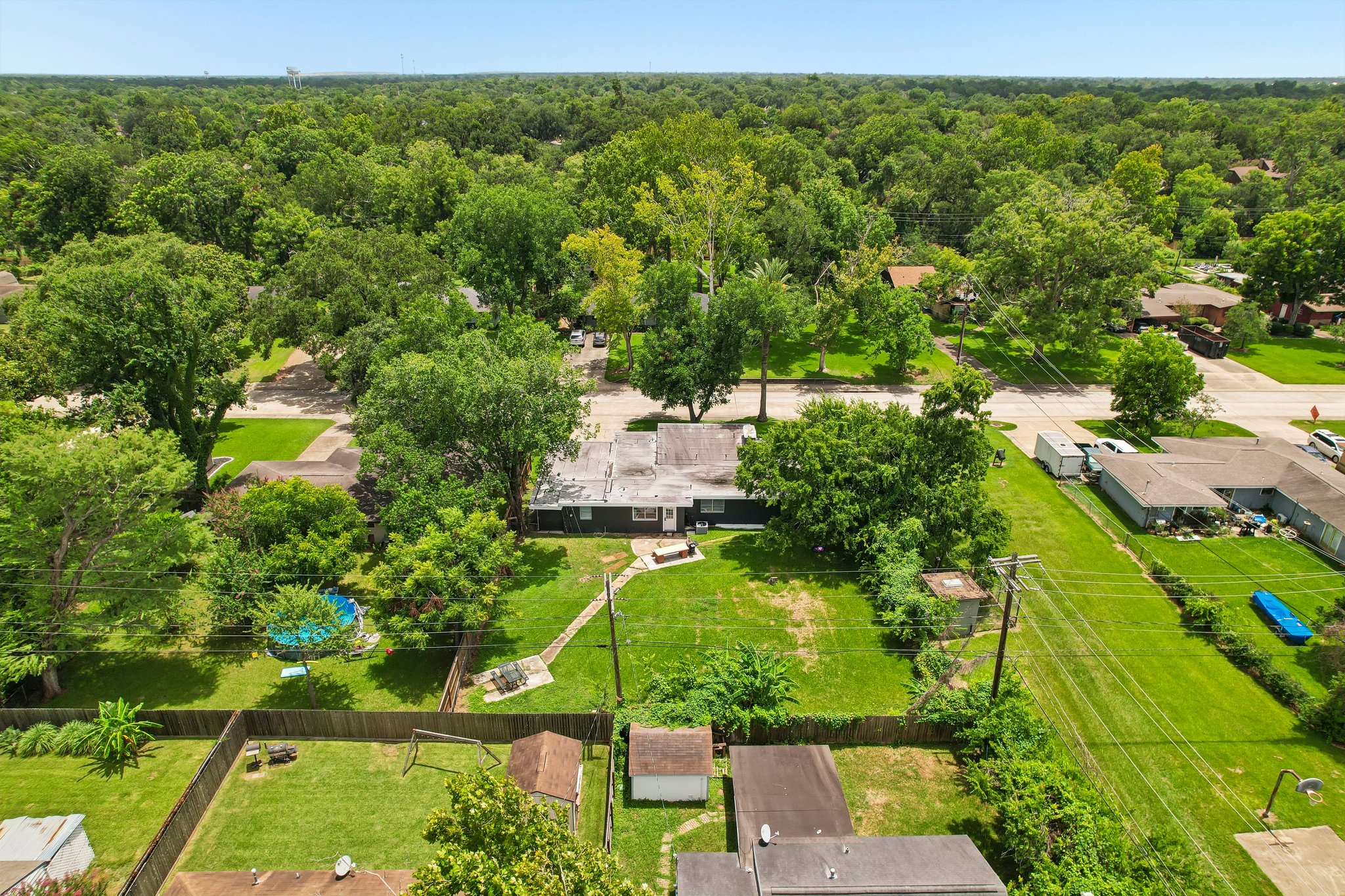 Oak Dr-S1807-040.jpg