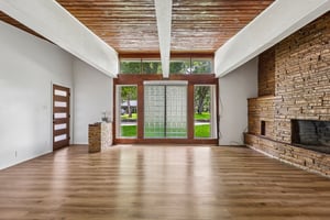 Oak Dr-S1807-007.jpg