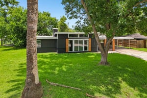 Oak Dr-S1807-030.jpg
