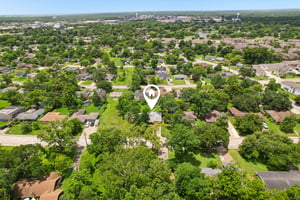 Oak Dr-S1807-033.jpg
