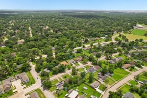Oak Dr-S1807-037.jpg