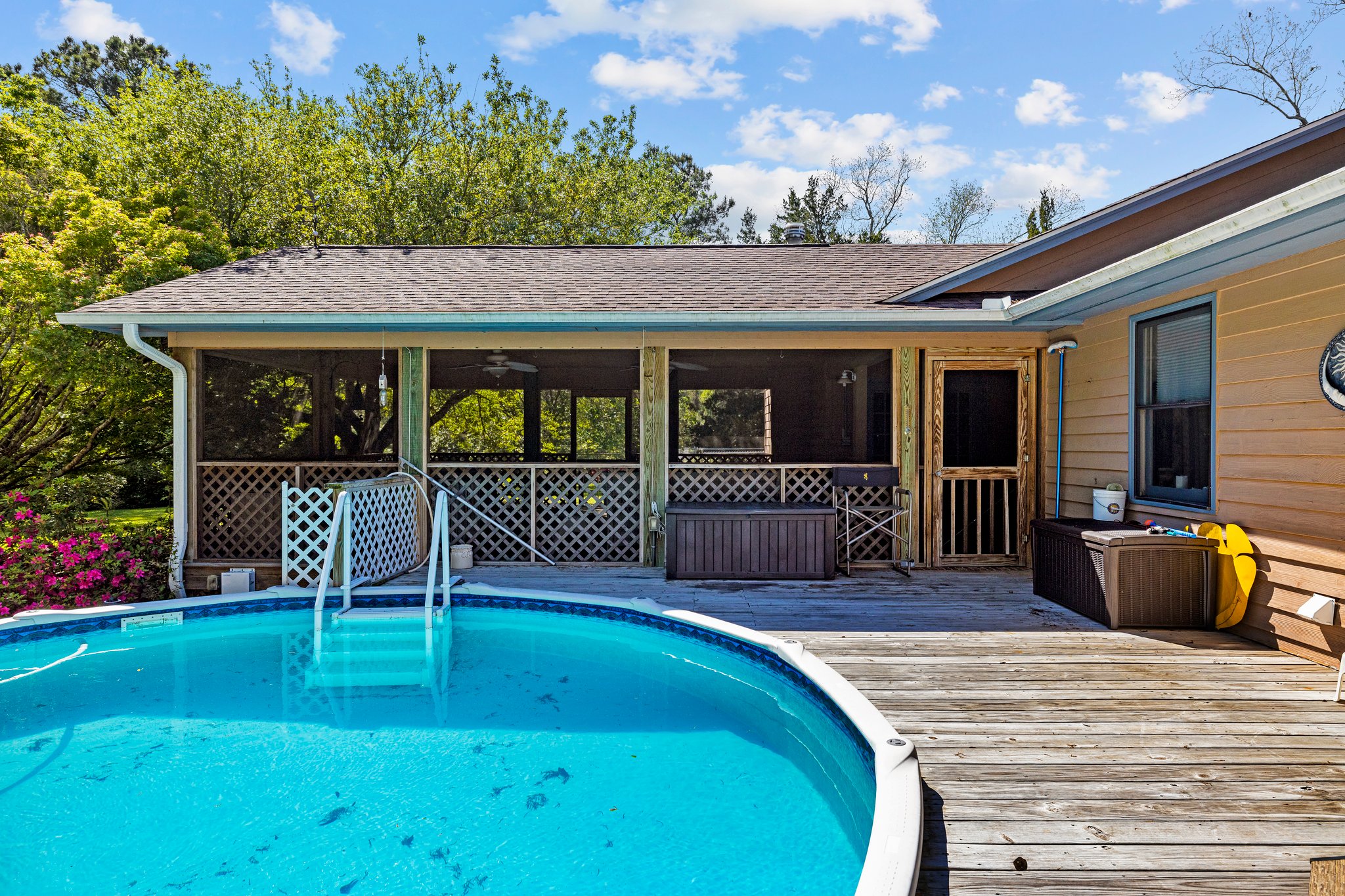 159 Old Mail Rd, Newport, NC 28570, USA Photo 2
