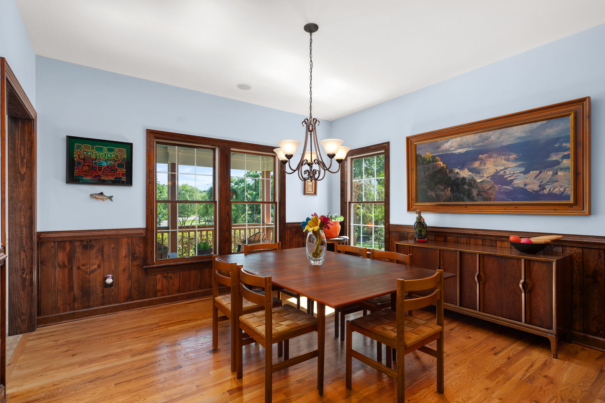 159-W-Oak-Knoll-Dining