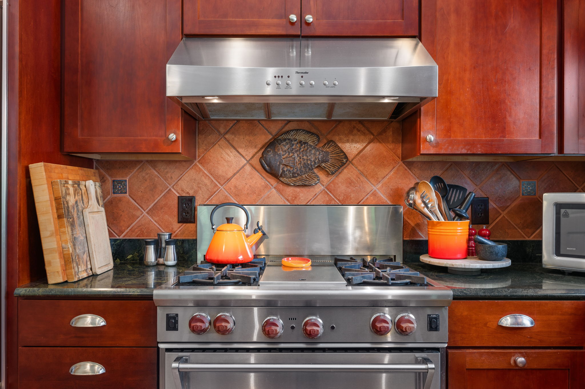 159-W-Oak-Knoll-Kitchen-V5