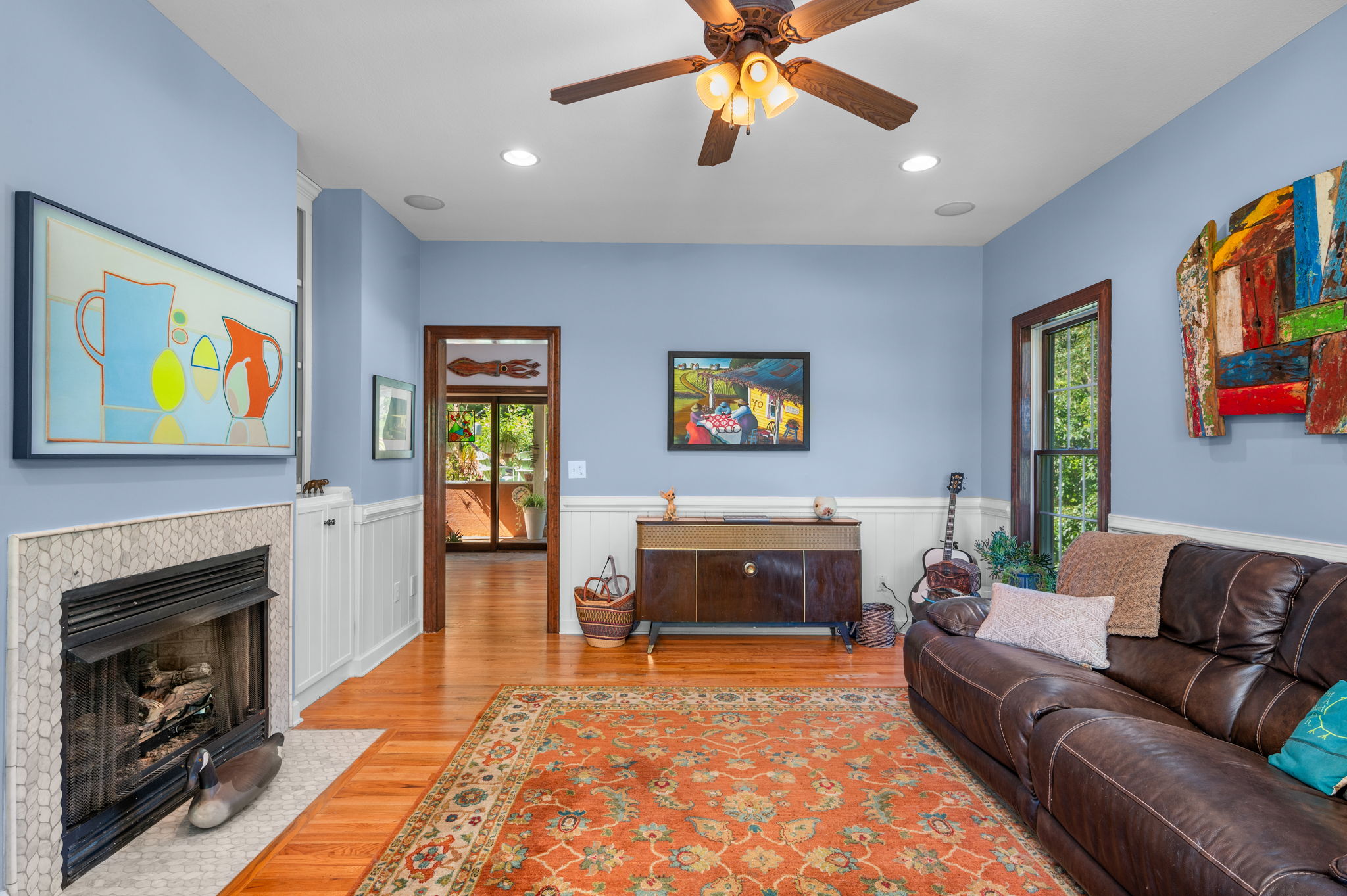 159-W-Oak-Knoll-Living-V2