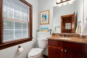 159-W-Oak-Knoll-TL-Family-Half-Bath