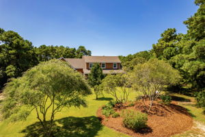 159-W-Oak-Knoll-Aerial-Front
