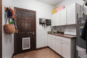 159-W-Oak-Knoll-Mudroom