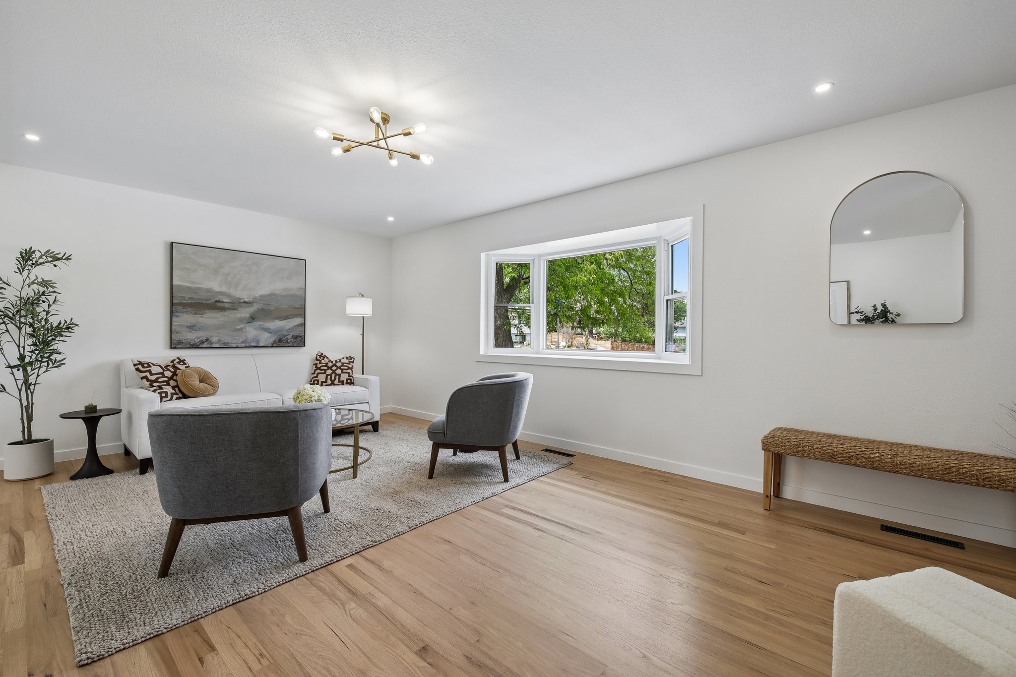 Findlay Way-S0805-011.jpg