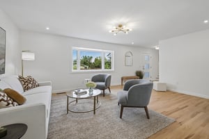 Findlay Way-S0805-012.jpg