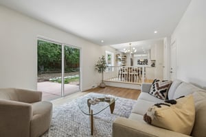 Findlay Way-S0805-016.jpg