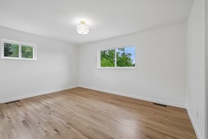 Findlay Way-S0805-037.jpg