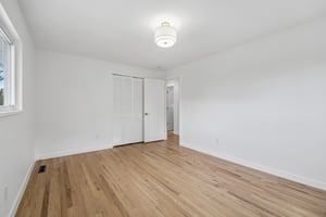 Findlay Way-S0805-038.jpg