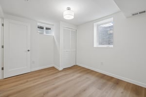 Findlay Way-S0805-049.jpg