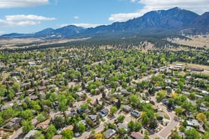 Findlay Way-S0805-066.jpg