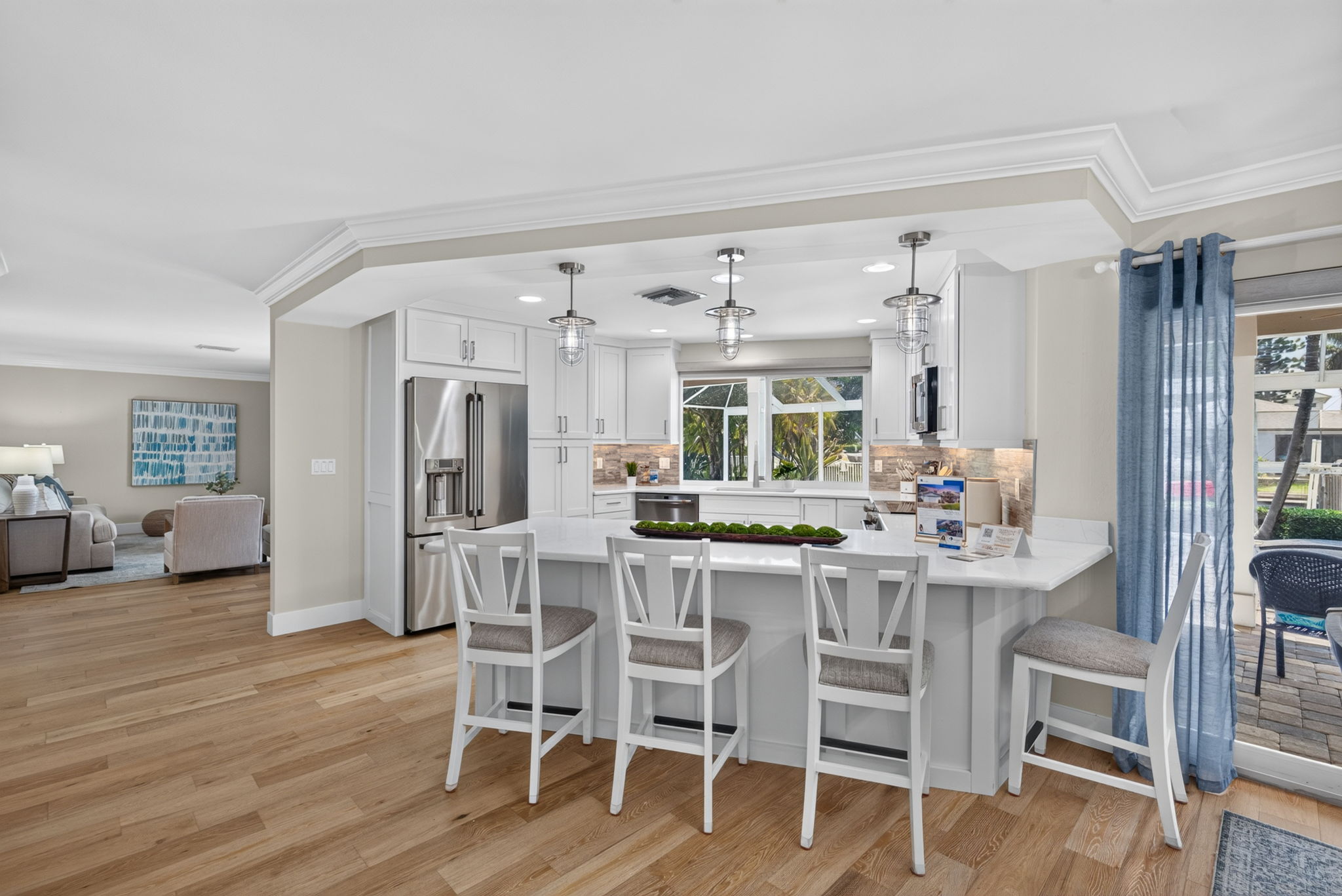 Breakfast Bar