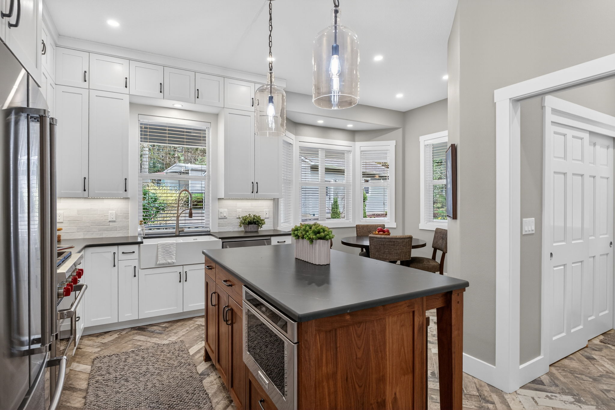 15900 S Lora Ct, Oregon City, 97045