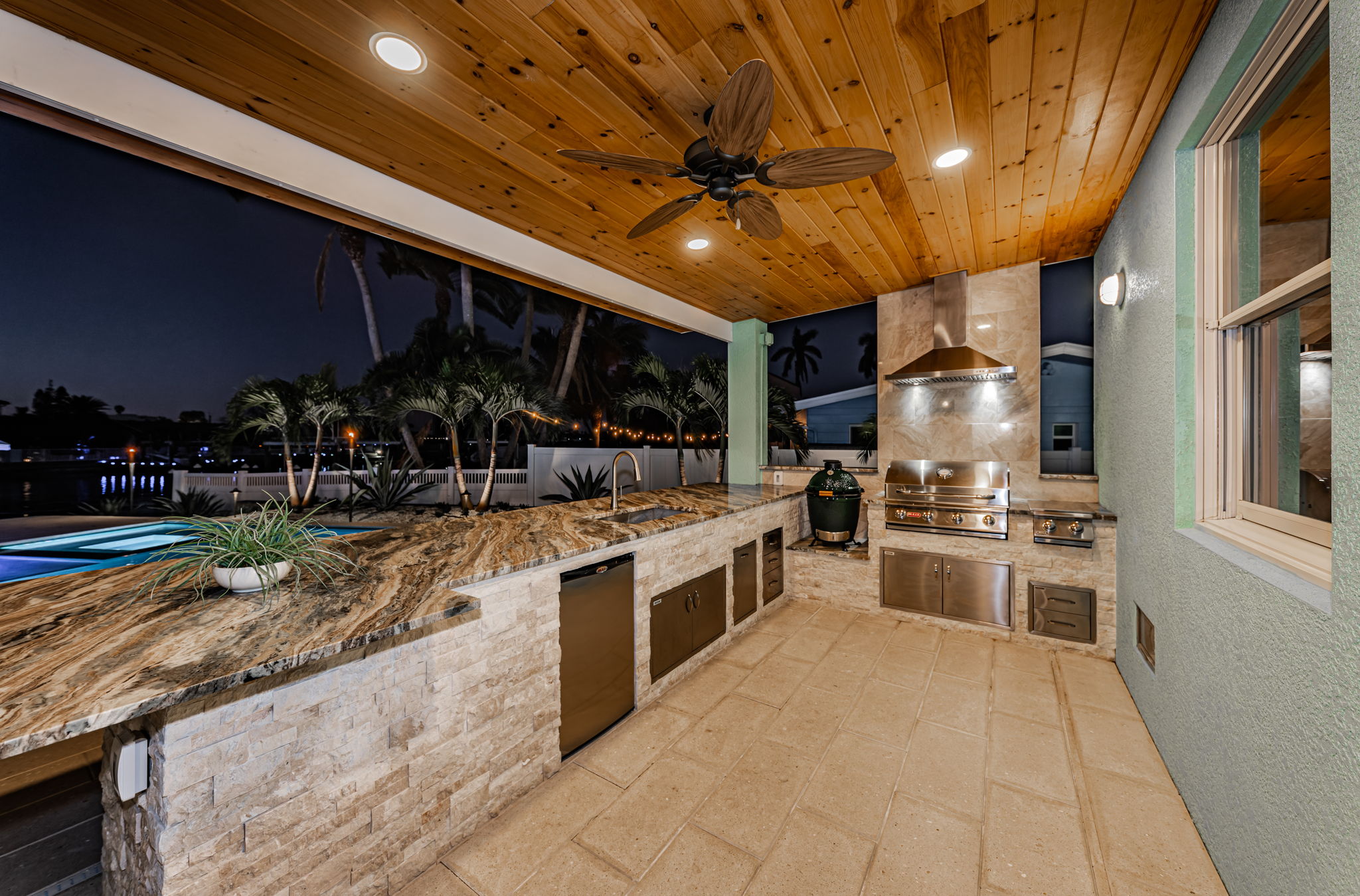 Outdoor Grilling Area21