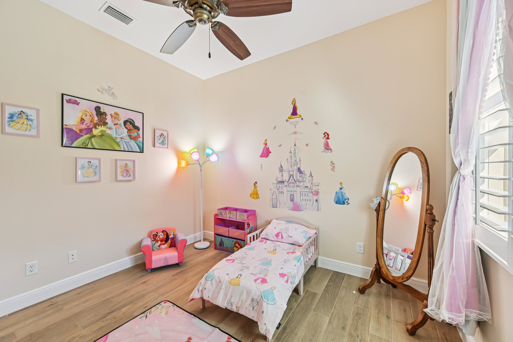 39th Gln-S1701-047.jpg