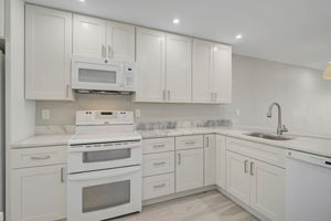 1591 Beach Rd - Unit #204-8