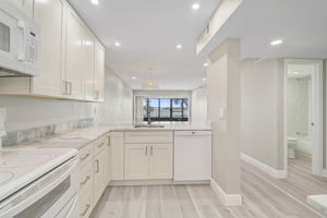 1591 Beach Rd - Unit #204-11