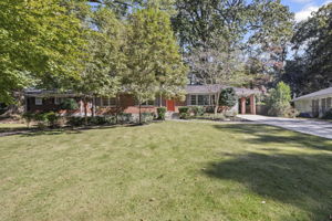  Photo 0