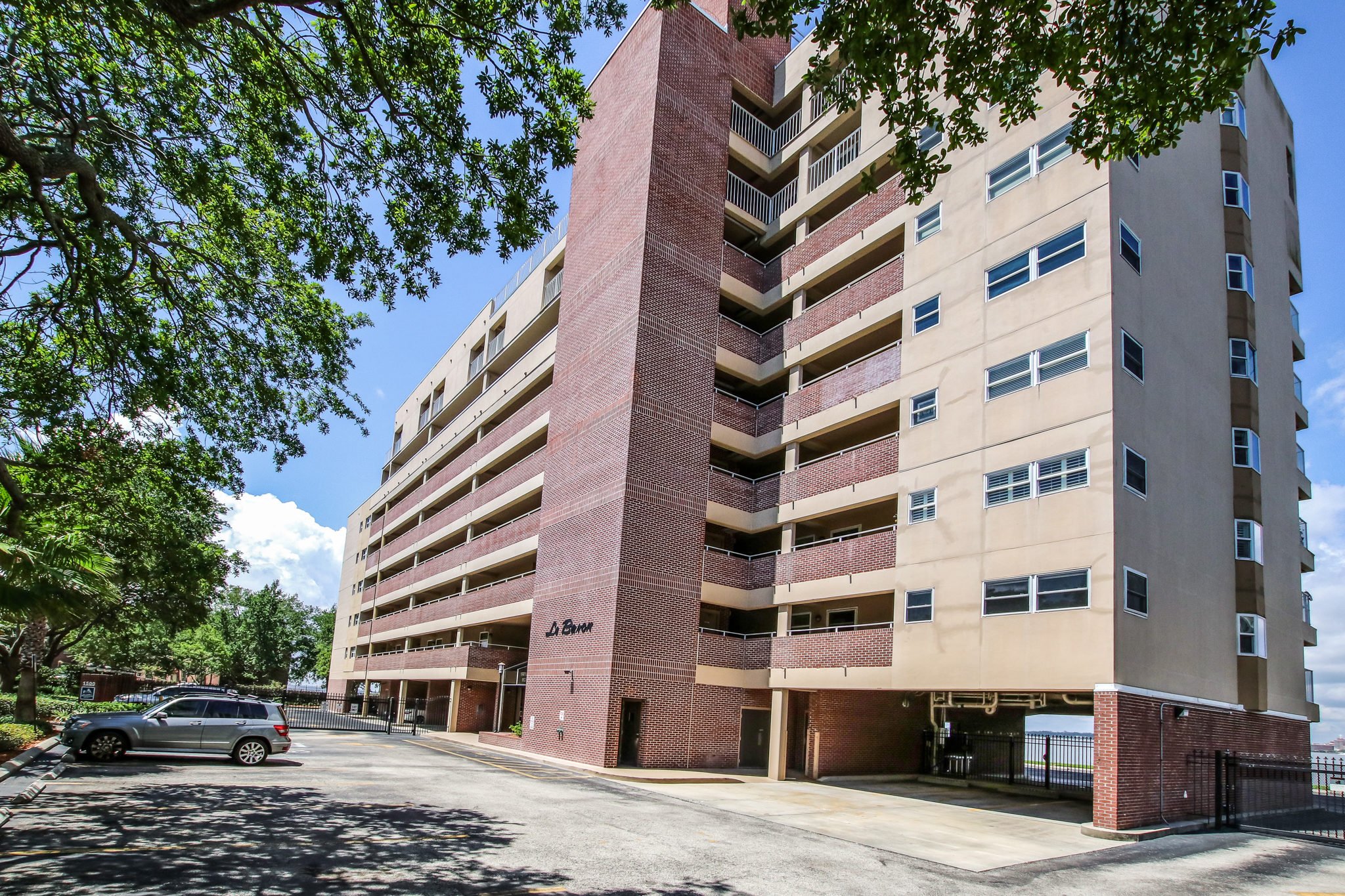 1591 Le Baron Ave, Jacksonville, FL 32207 ECVT