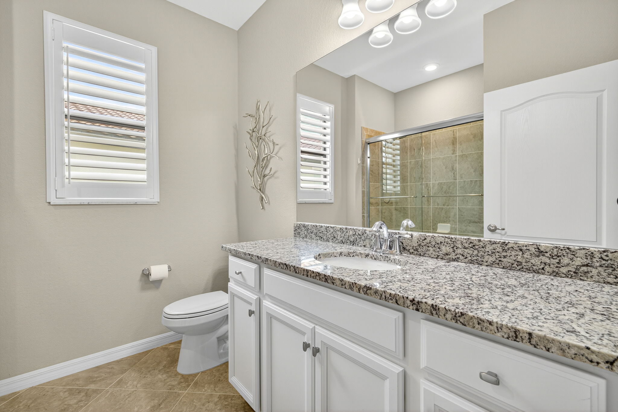 Guest Bathroom 1 of 2