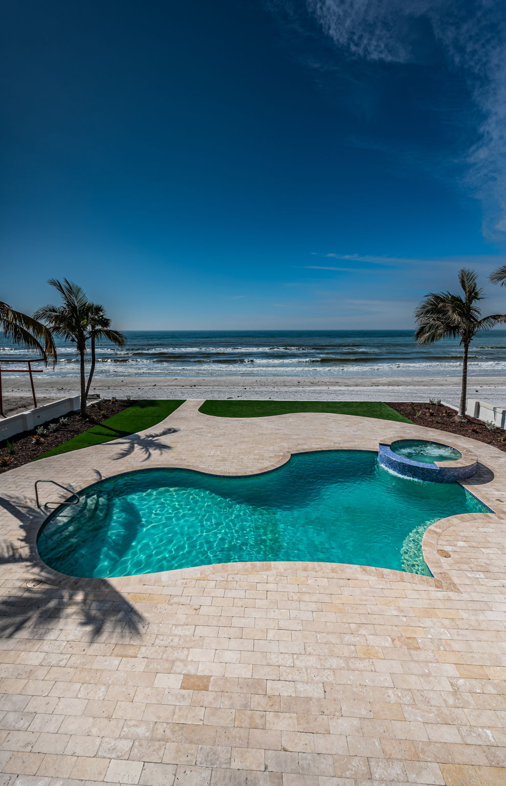 Main Level Balcony View3