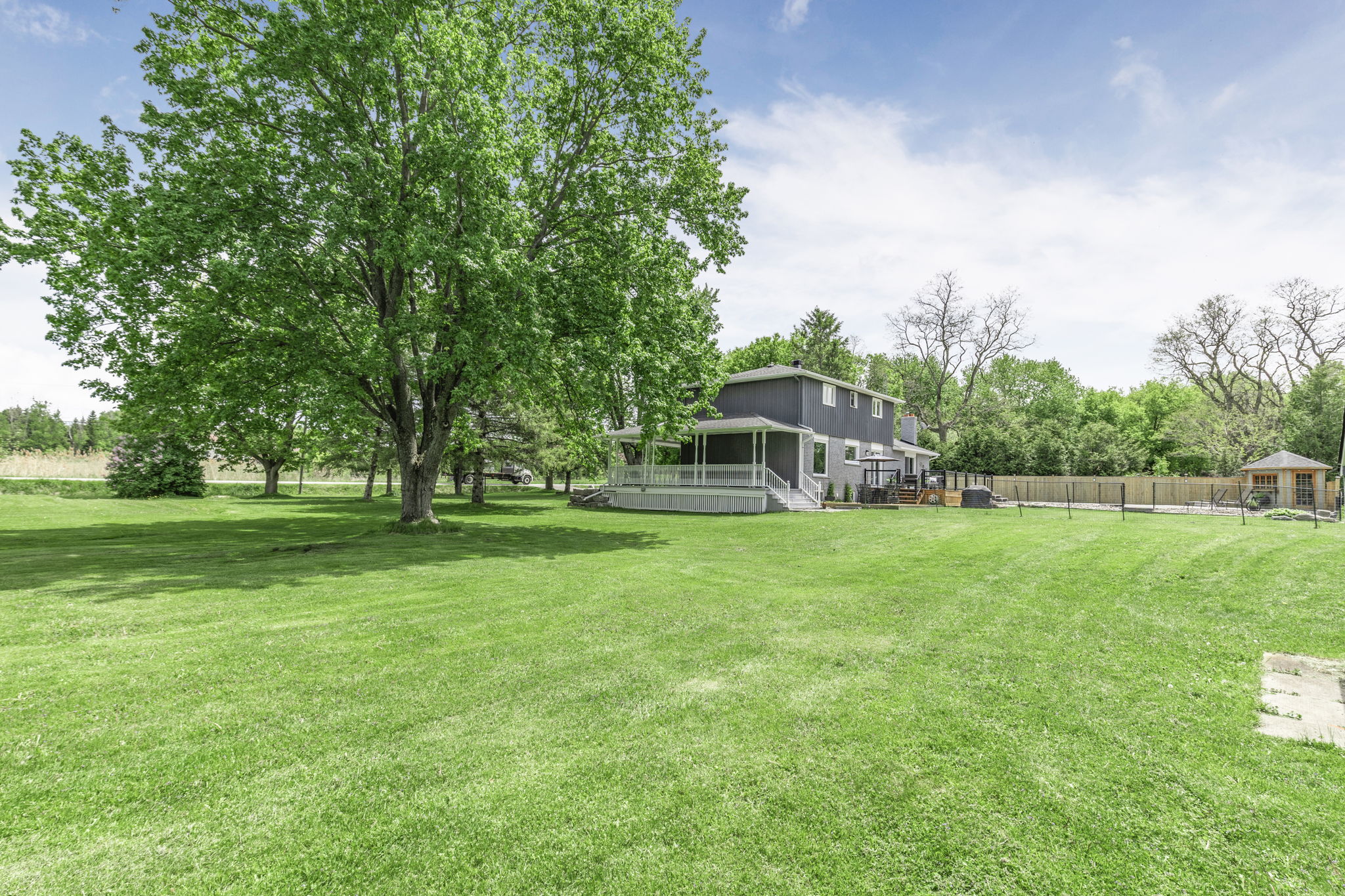 1592 15th Sideroad (42)