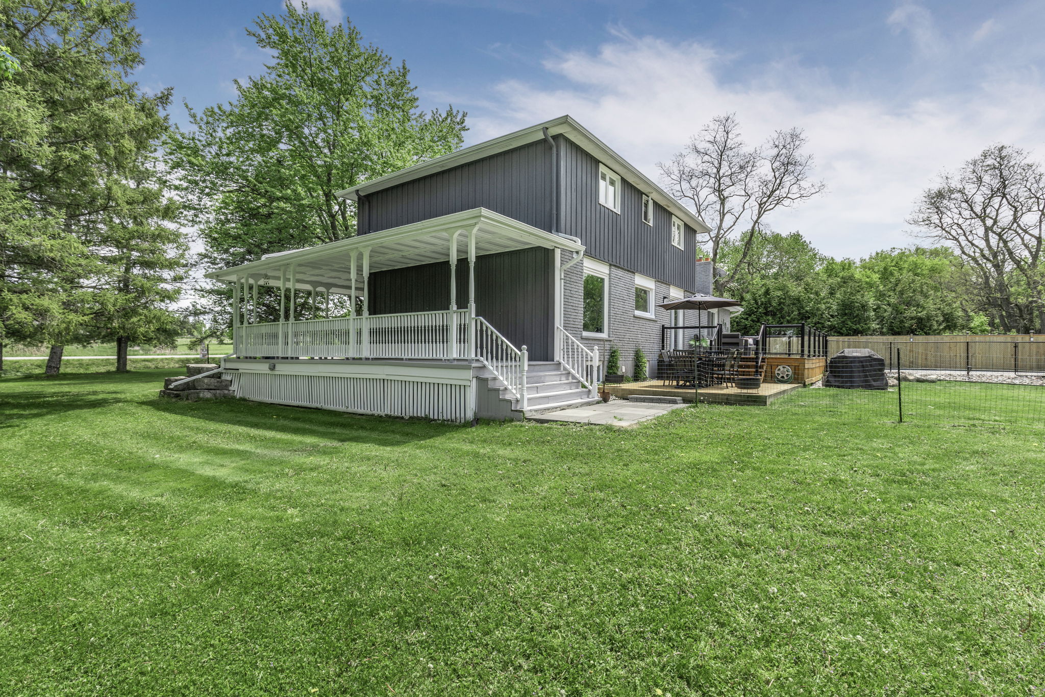 1592 15th Sideroad (44)