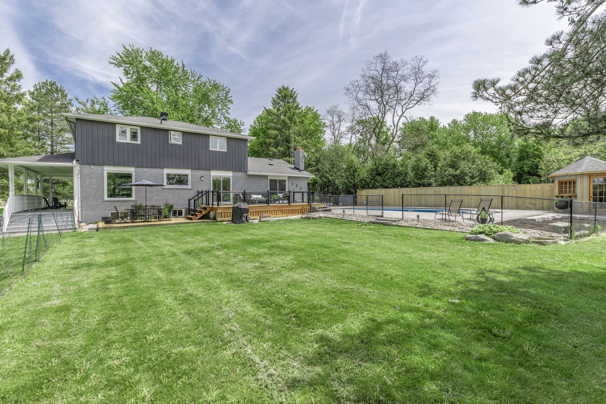 1592 15th Sideroad (54)