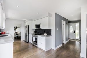 1592 15th Sideroad (15)