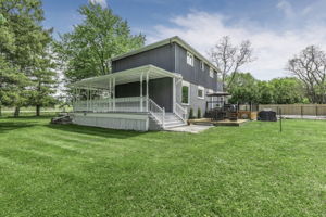 1592 15th Sideroad (44)