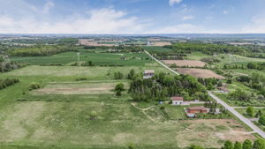 1592 15th Sideroad (63)