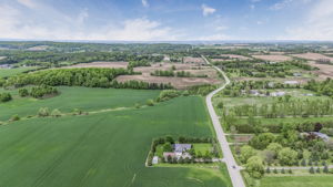 1592 15th Sideroad (66)