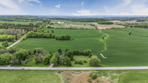 1592 15th Sideroad (68)
