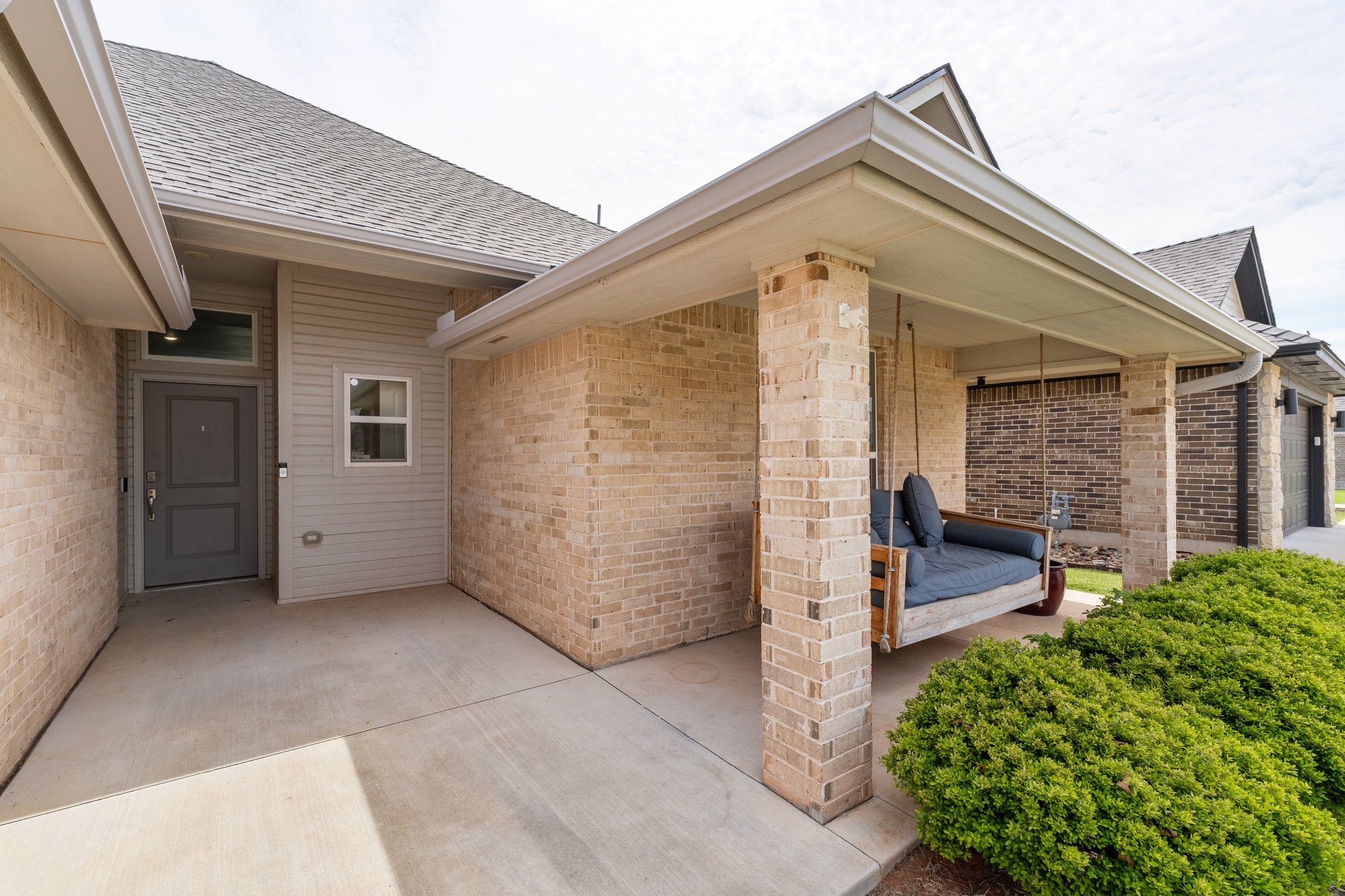 15920 Capri Ln_005.jpg
